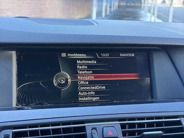 Bmw 5-serie touring 520i 2013 | 9-krb-96 - afbeelding 16 van  37