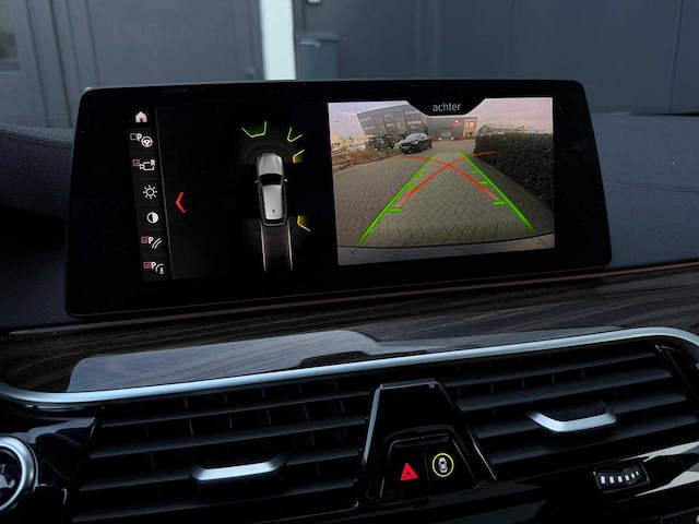 Bmw 5-serie touring 520i high exe 2018 | sf-445-p iaw - afbeelding 21 van  34