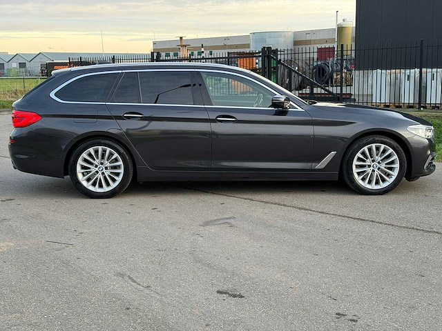 Bmw 5-serie touring 520i high exe 2018 | sf-445-p iaw - afbeelding 32 van  34