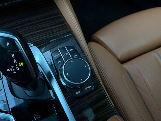 Bmw 5-serie touring 520i high exe 2018 | sf-445-p iaw - afbeelding 4 van  34