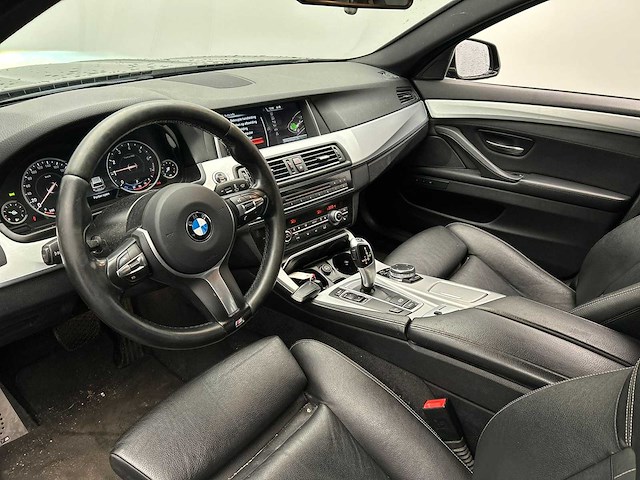 Bmw 5-serie touring 520i high executive 2015 - afbeelding 9 van  17