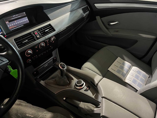 Bmw 5-serie touring 523i , 83-xn-jx - afbeelding 6 van  17