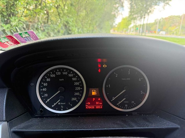 Bmw 5-serie touring 525d business exec.station automaat, 35-rv-hp - afbeelding 2 van  12