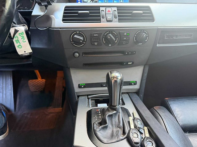 Bmw 5-serie touring 525d business exec.station automaat, 35-rv-hp - afbeelding 3 van  12