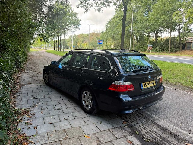 Bmw 5-serie touring 525d business exec.station automaat, 35-rv-hp - afbeelding 8 van  12
