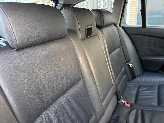 Bmw 5-serie touring 525d high executive 34-rj-fp - afbeelding 9 van  18