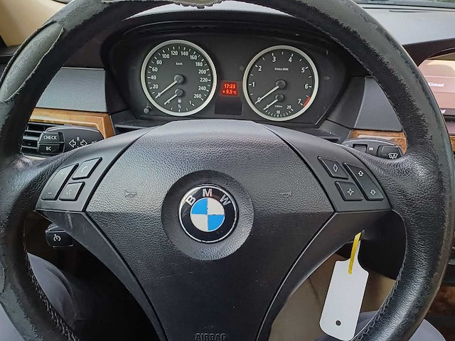 Bmw 5-serie touring 525i high executive, 13-px-nv - afbeelding 16 van  32