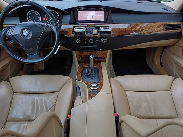 Bmw 5-serie touring 525i high executive, 13-px-nv - afbeelding 19 van  33