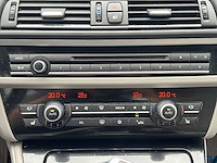 Bmw 5-serie touring 528i high exec m-sport | 89-tlg-4 - afbeelding 16 van  35