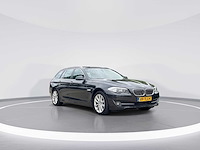 Bmw 5-serie touring 528i high exec m-sport | 89-tlg-4 - afbeelding 31 van  35