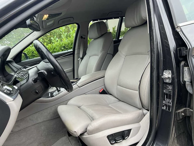 Bmw 5-serie touring 528i high exec m-sport | 89-tlg-4 - afbeelding 22 van  23