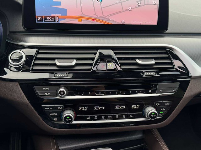 Bmw 5-serie touring 530e business edition+ m-sport 2022 | p-056-bt - afbeelding 11 van  36