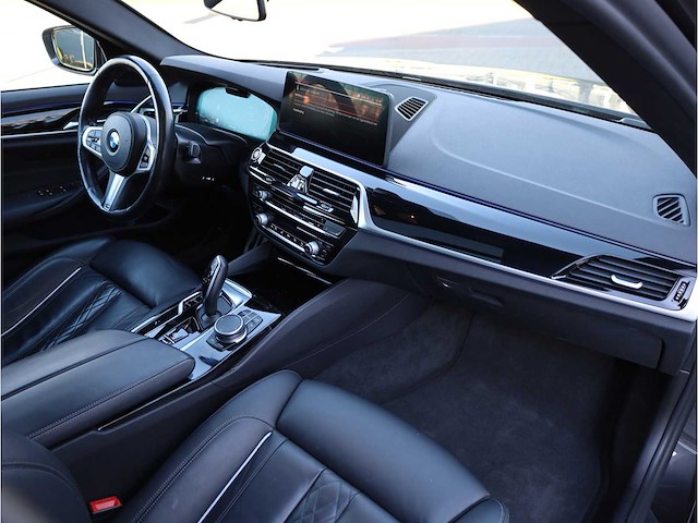 Bmw 5-serie touring 540i xd business edition plus automaat 2021, s-205-kf - afbeelding 8 van  35