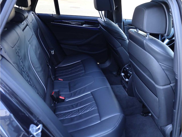 Bmw 5-serie touring 540i xd business edition plus automaat 2021, s-205-kf - afbeelding 15 van  35