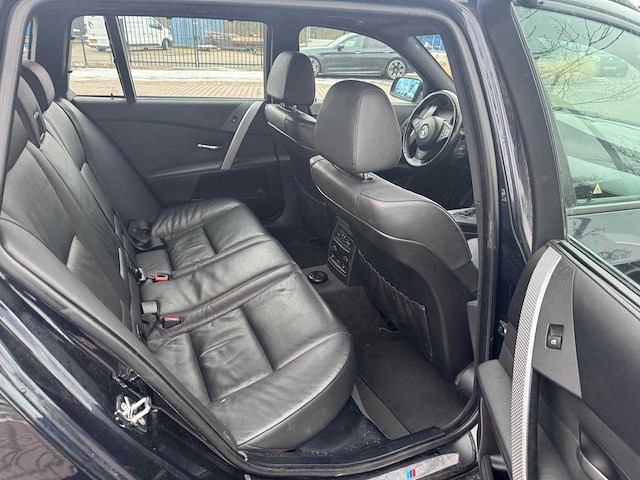 Bmw 5-serie touring m535d 272pk m-styling 42-xd-vt - afbeelding 5 van  18
