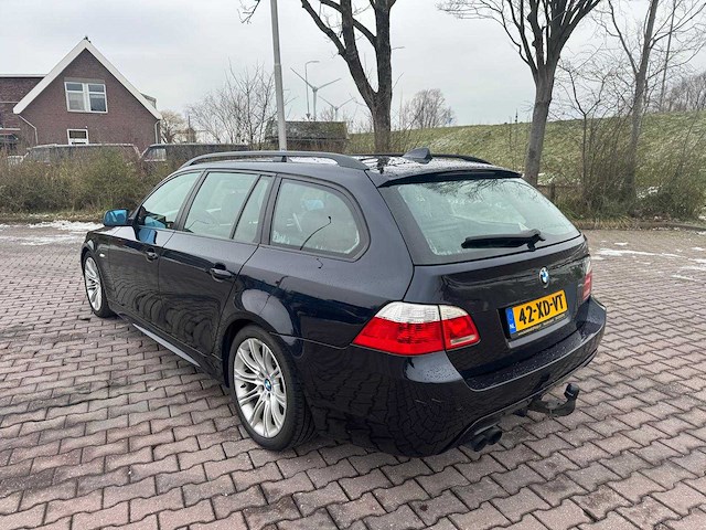 Bmw 5-serie touring m535d 272pk m-styling 42-xd-vt - afbeelding 12 van  18