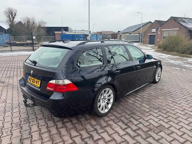 Bmw 5-serie touring m535d 272pk m-styling 42-xd-vt - afbeelding 13 van  18