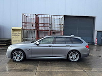 Bmw 5-serie touring m550xd; 7-kjr-62 - afbeelding 12 van  26