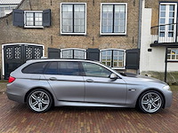 Bmw 5-serie touring m550xd; 7-kjr-62 - afbeelding 12 van  36