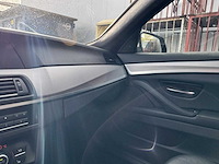 Bmw 5-serie touring m550xd; 7-kjr-62 - afbeelding 2 van  14