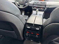Bmw 5-serie touring m550xd; 7-kjr-62 - afbeelding 13 van  14