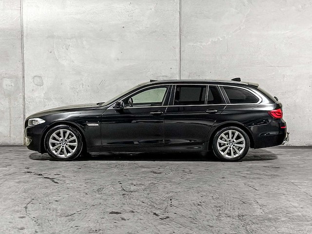 Bmw 520d touring high executive m sport 184pk 2013 5-serie, nn-706-z - afbeelding 8 van  54