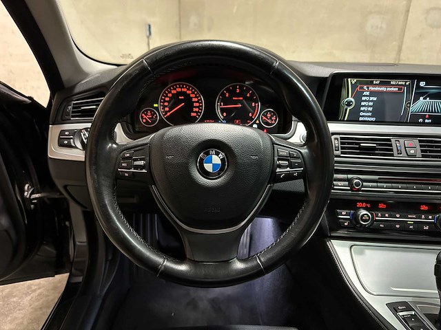Bmw 520d touring high executive m sport 184pk 2013 5-serie, nn-706-z - afbeelding 10 van  54