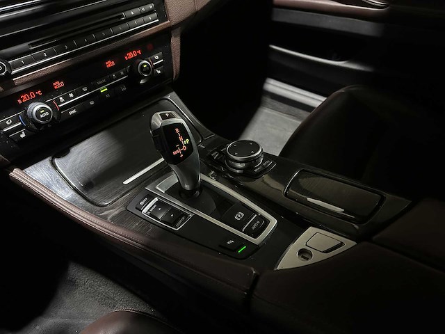 Bmw 520d touring m sport edition 190pk 2015 5-serie, zv-643-t - afbeelding 21 van  43