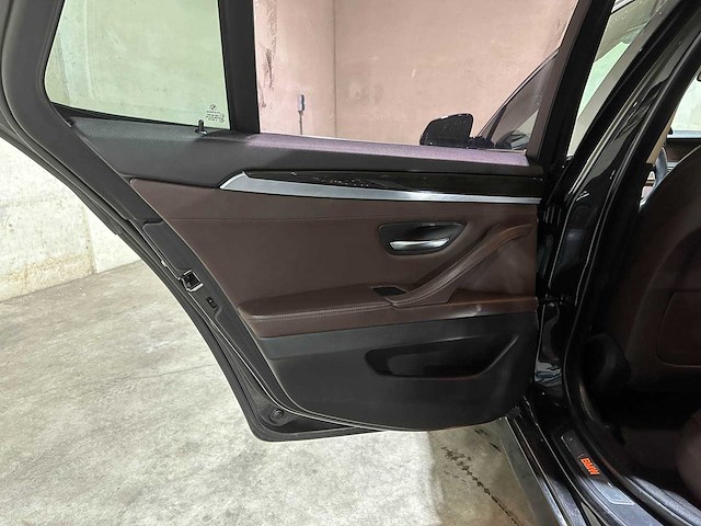 Bmw 520d touring m sport edition 190pk 2015 5-serie, zv-643-t - afbeelding 28 van  43