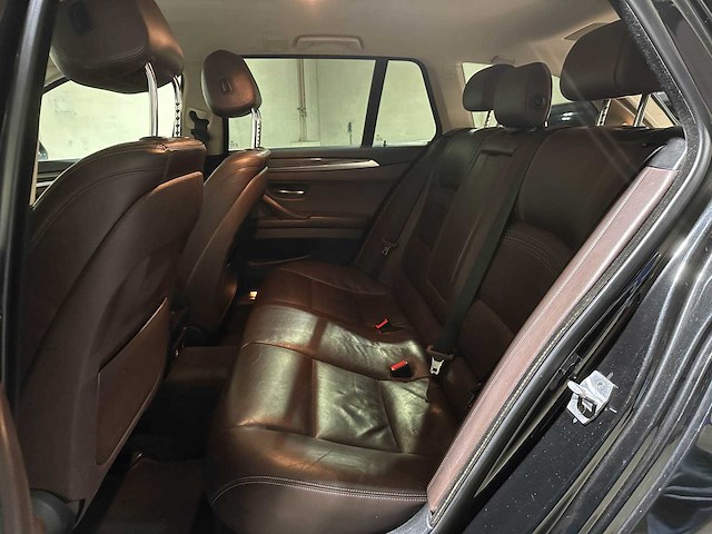 Bmw 520d touring m sport edition 190pk 2015 5-serie, zv-643-t - afbeelding 29 van  43