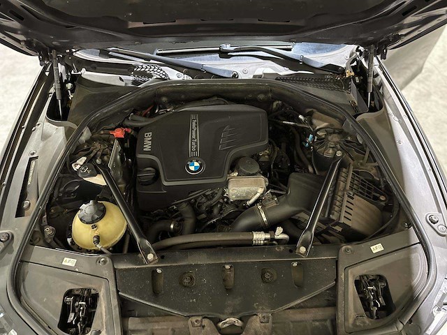 Bmw 520i luxury edition 5-serie 181pk 2017 (origineel-nl), np-432-l - afbeelding 20 van  22