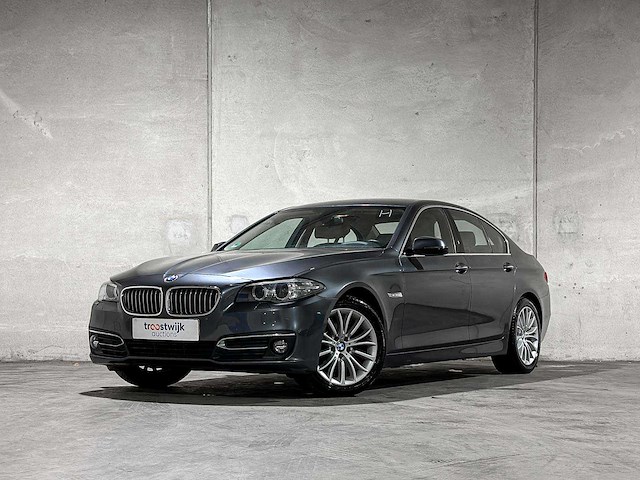 Bmw 520i luxury edition 5-serie 181pk 2017 (origineel-nl), np-432-l - afbeelding 38 van  42