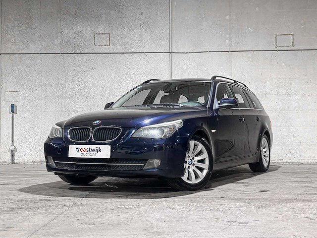 Bmw 520i touring corporate lease business line edition i 163pk 2010 5-serie , 68-kns-5 - afbeelding 1 van  39