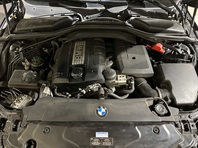 Bmw 520i touring corporate lease business line edition i 163pk 2010 5-serie , 68-kns-5 - afbeelding 22 van  39