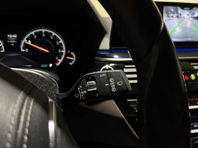 Bmw 520i touring high executive 5-serie 181pk 2018 (origineel-nl), rx-455-v - afbeelding 18 van  54