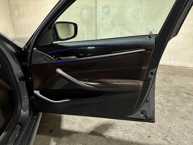 Bmw 520i touring high executive 5-serie 181pk 2018 (origineel-nl), rx-455-v - afbeelding 37 van  54
