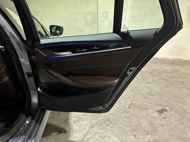 Bmw 520i touring high executive 5-serie 181pk 2018 (origineel-nl), rx-455-v - afbeelding 29 van  49