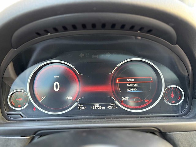 Bmw 520i touring high executive automaat; hv-545-j - afbeelding 13 van  21