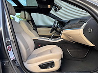 Bmw 520i touring high executive automaat; hv-545-j - afbeelding 16 van  19