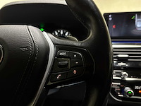 Bmw 520i touring high executive sport-line 5-serie 184pk 2019 (origineel-nl), xg-208-v - afbeelding 18 van  45