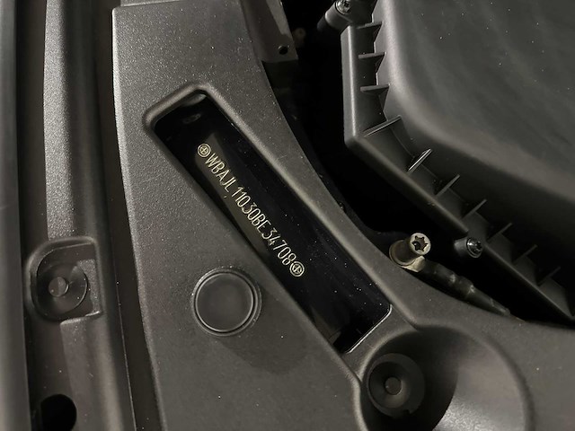 Bmw 520i touring high executive sport-line 5-serie 184pk 2019 (origineel-nl), xg-208-v - afbeelding 39 van  45