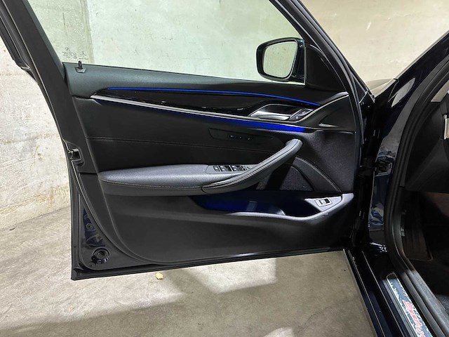 Bmw 520i touring high executive sport-line 5-serie 184pk 2019 (origineel-nl), xg-208-v - afbeelding 6 van  20