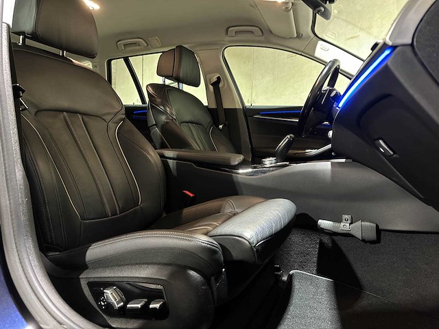 Bmw 520i touring high executive sport-line 5-serie 184pk 2019 (origineel-nl), xg-208-v - afbeelding 15 van  20