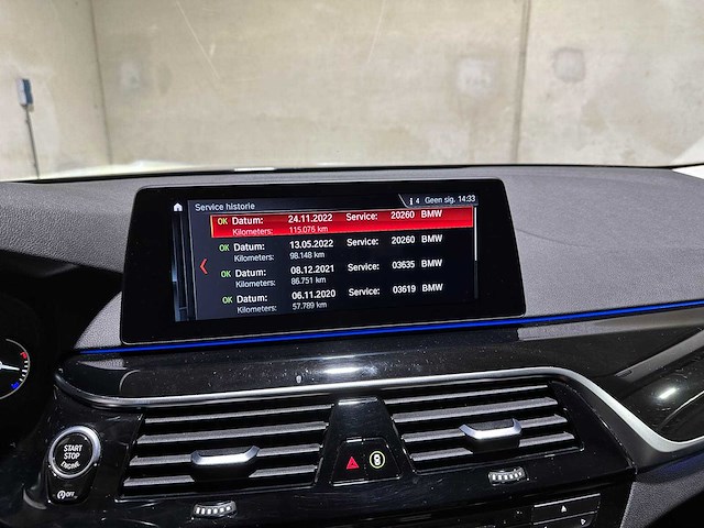 Bmw 520i touring high executive sport-line 5-serie 184pk 2019, xg-208-v - afbeelding 37 van  45