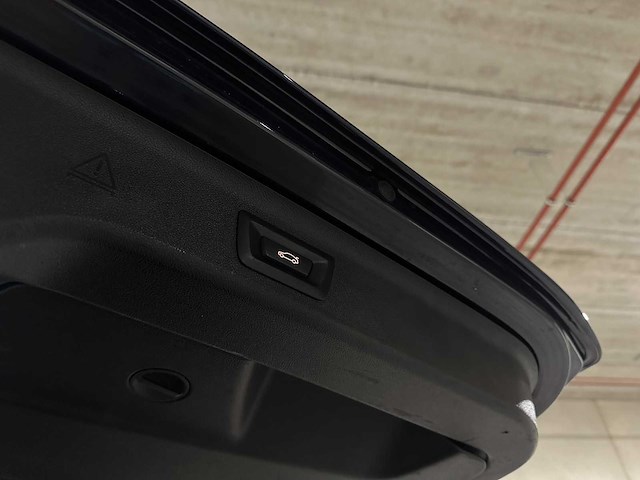 Bmw 520i touring high executive sport-line 5-serie 184pk 2019, xg-208-v - afbeelding 21 van  45