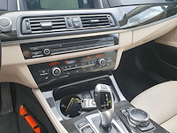 Bmw 520i touring luxury edition automaat; 8-xdh-66 - afbeelding 1 van  10