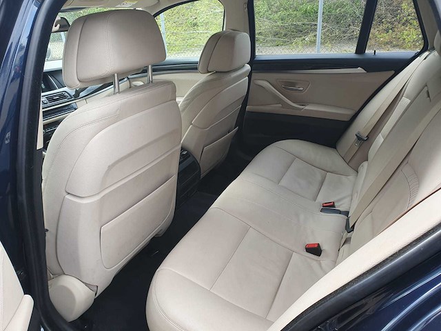 Bmw 520i touring luxury edition automaat; 8-xdh-66 - afbeelding 7 van  13