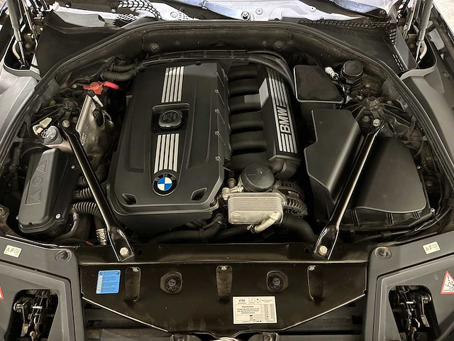 Bmw 523i touring high executive 204pk 2010 5-serie, 3-zkf-44 - afbeelding 42 van  45