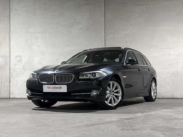 Bmw 523i touring high executive 204pk 2010 5-serie, 3-zkf-44 - afbeelding 1 van  45