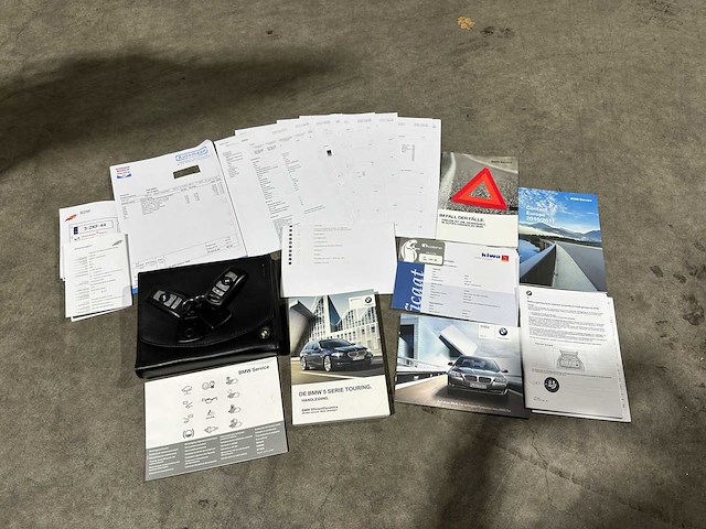 Bmw 523i touring high executive 204pk 2010 5-serie, 3-zkf-44 - afbeelding 38 van  45